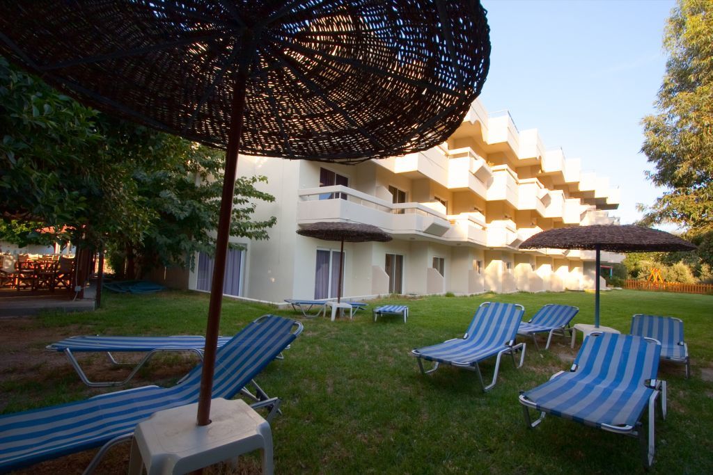 Hotel Delfinia